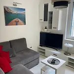 “jelin Dvor” 3+2, Bacvice, Апартаменты *