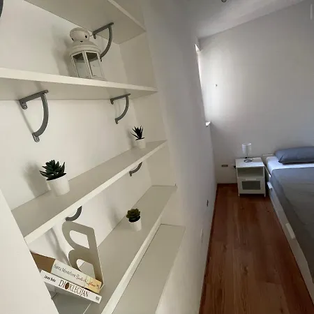 Apartman “jelin Dvor” 3+2, Bacvice, *