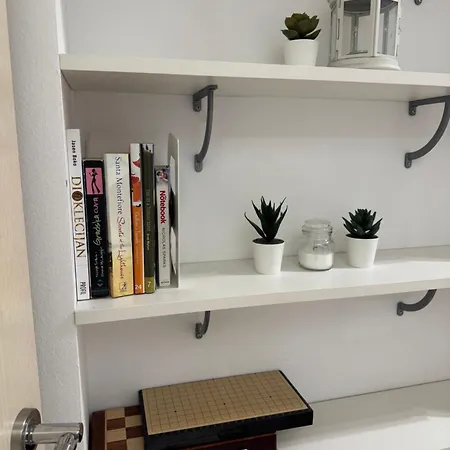 “jelin Dvor” 3+2, Bacvice, *