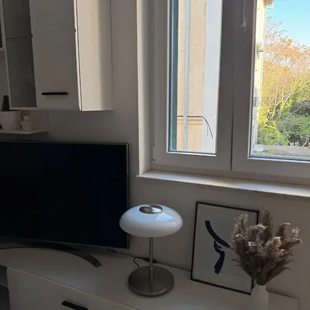 “jelin Dvor” 3+2, Bacvice, *