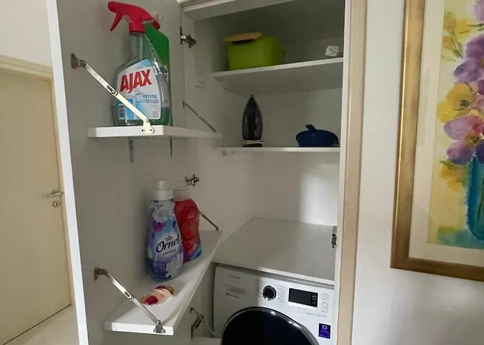 “jelin Dvor” 3+2, Bacvice,